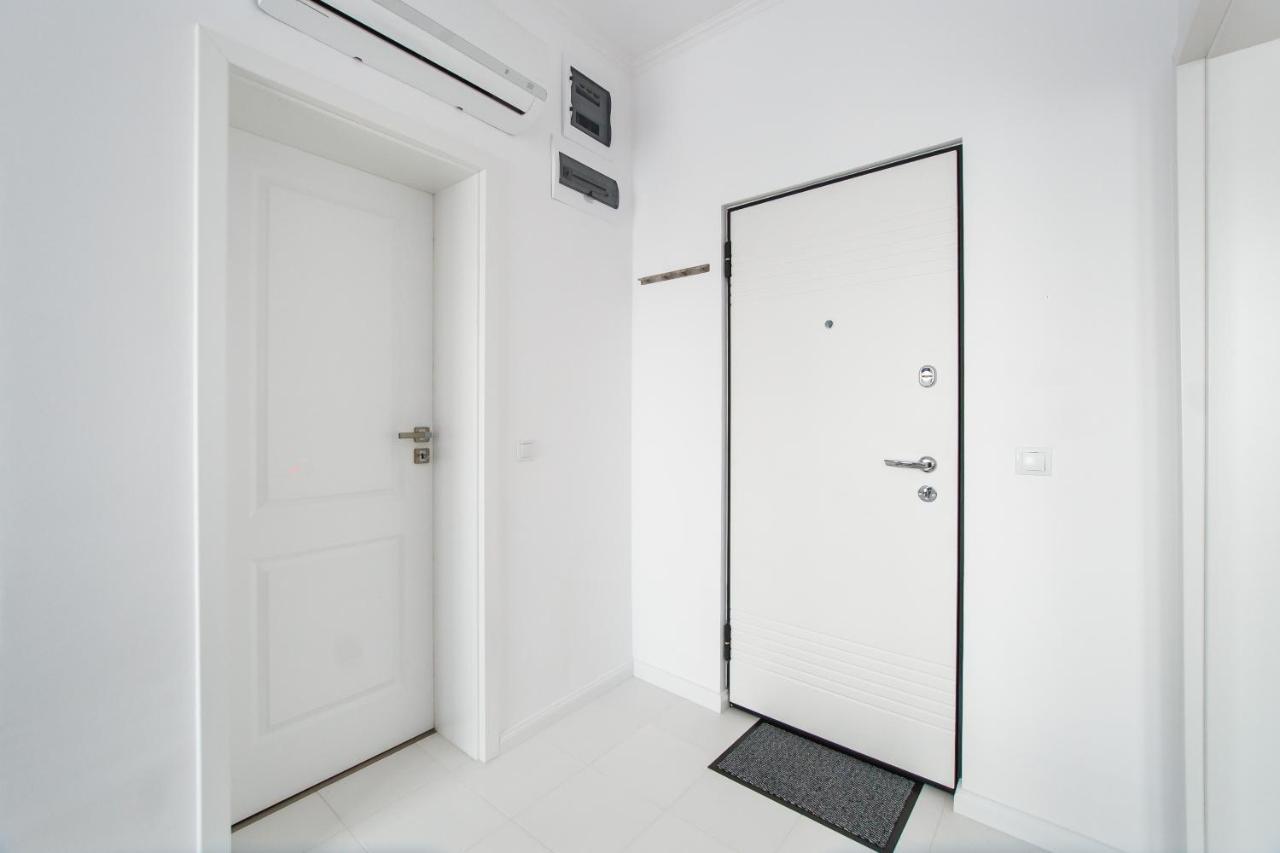 Rya Residence Oradea Exteriör bild
